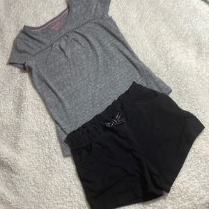 💕 Preloved Girls Size 7 Jumping Bean Shorts And Tee Shirt Bundle💕